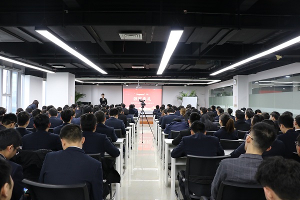 2019年，聯(lián)測(cè)“新征程，大未來”年終盛典
